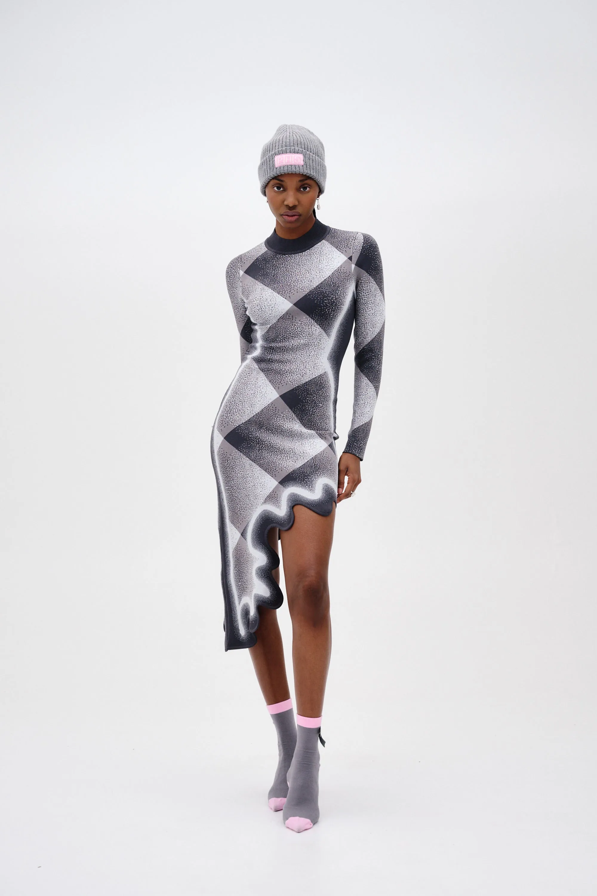 DOBBY LONG SLEEVE WAVY PLAID DRESS