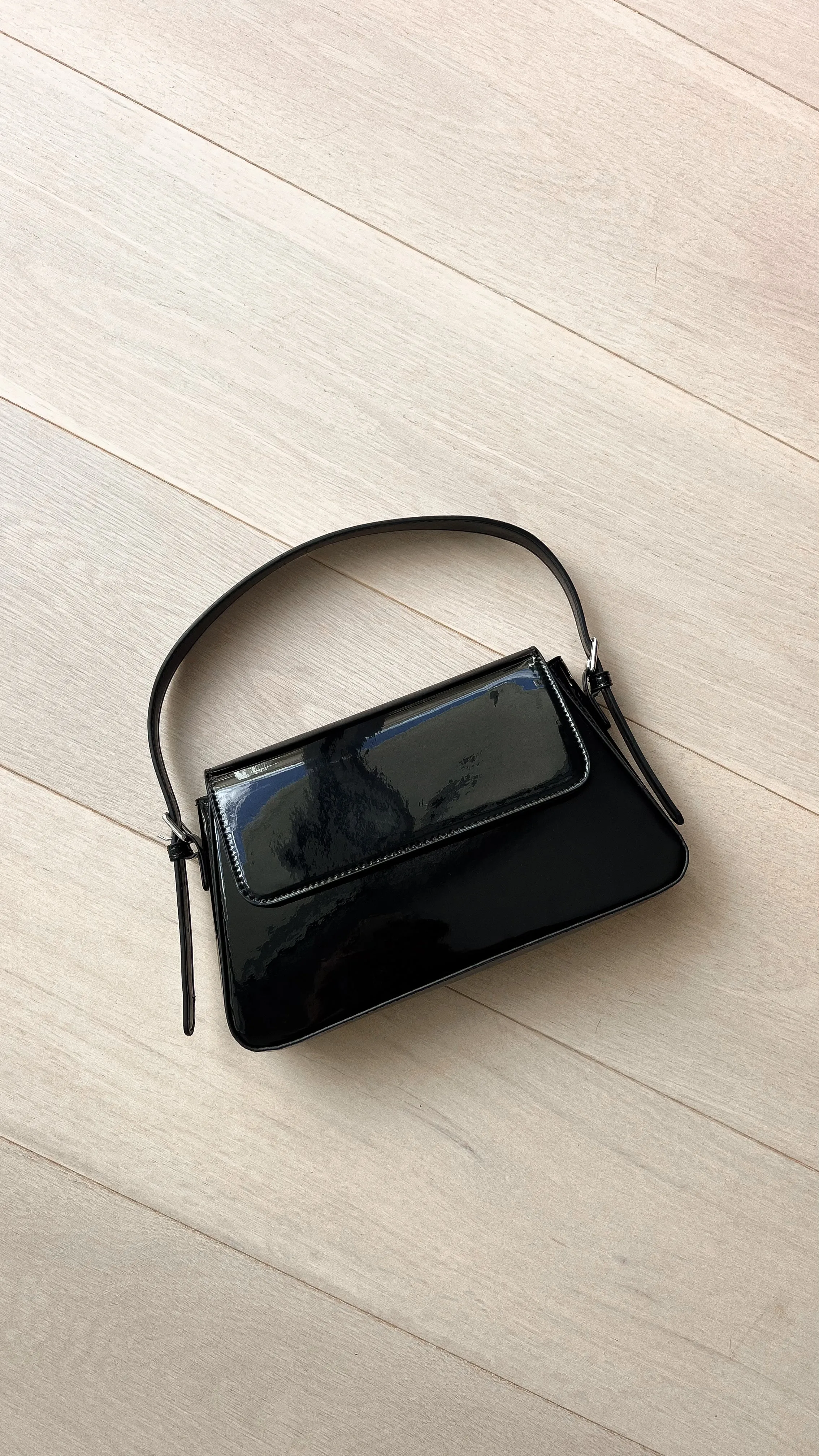 Maisie High Shine Handbag - Black