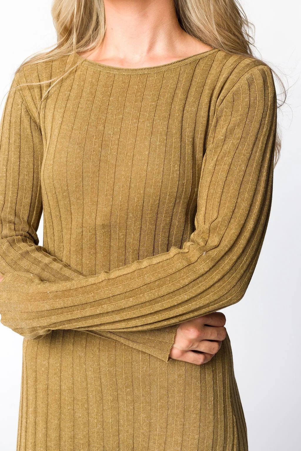 Serena Ribbed Knit Maxi Dress in Brown