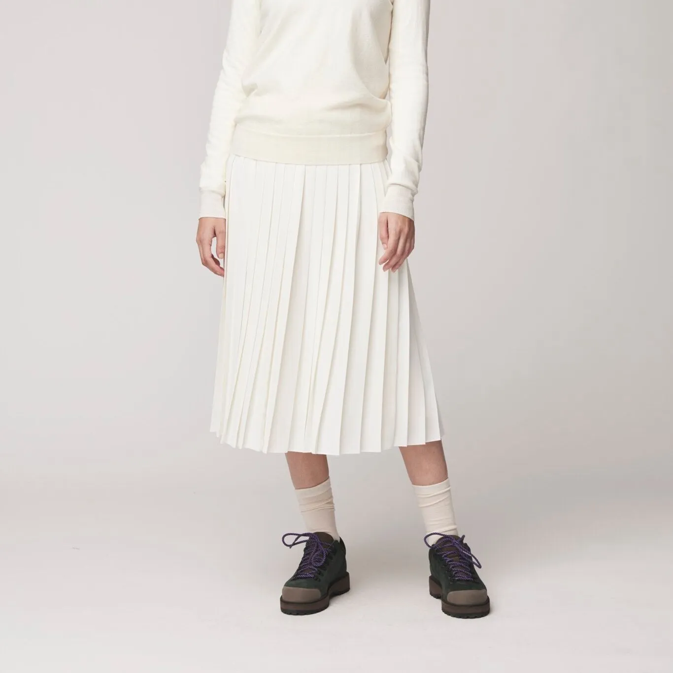 Tech Slk Pleated Midi Skirt